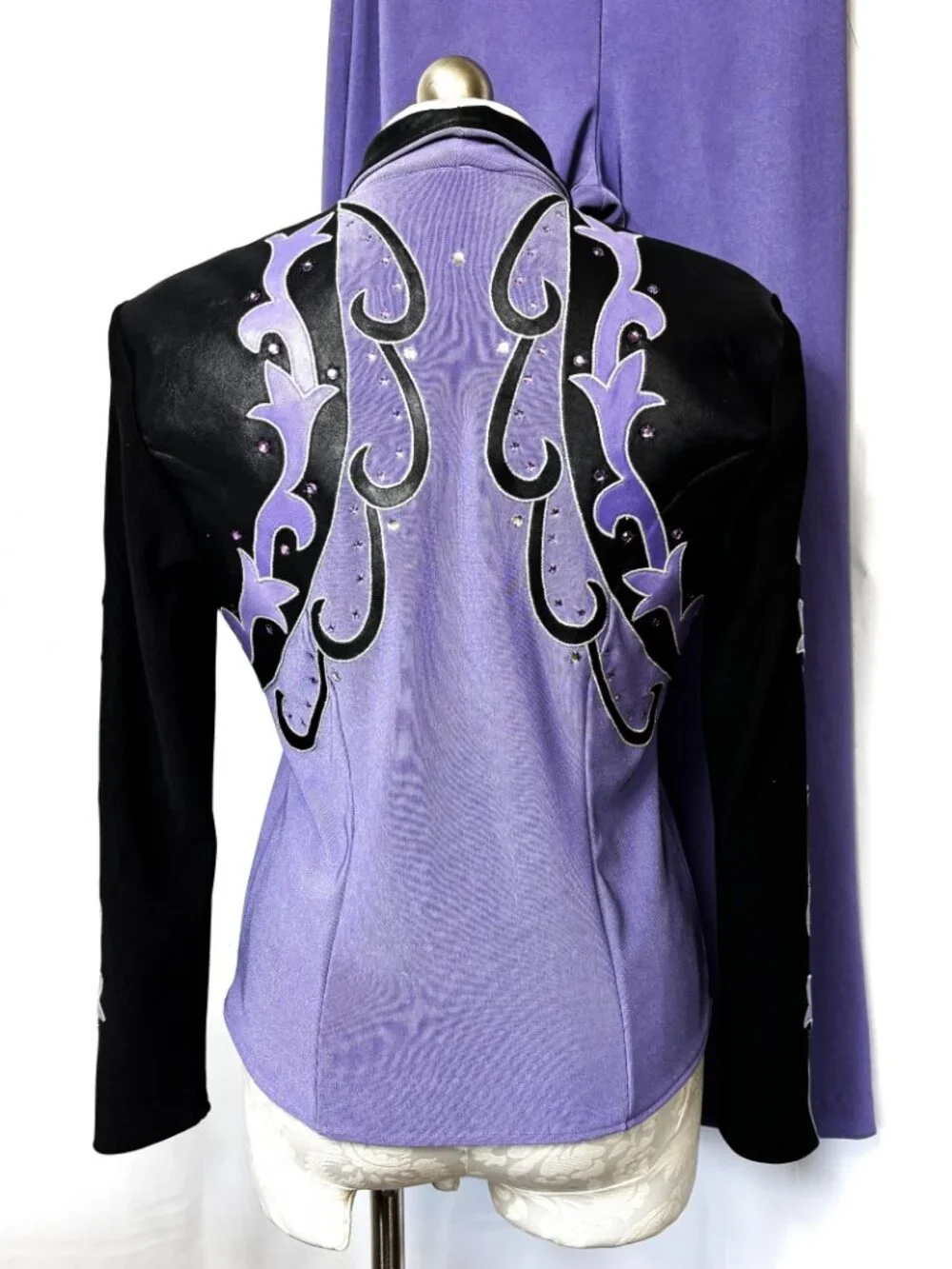 VTG 1849 Authentic Ranch Wear Lavendar & Black Jeweled Showgirl Western Suit Med